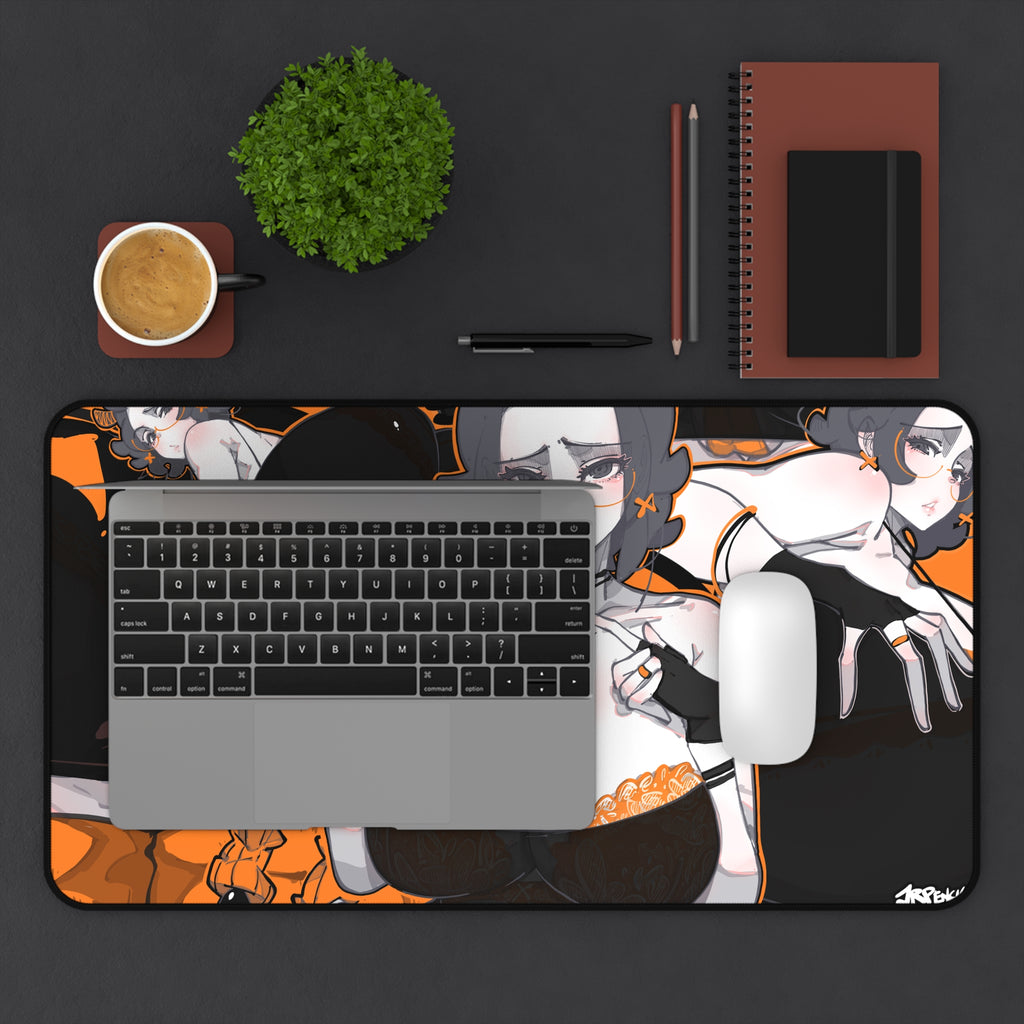 3104 - 橙壁纸 / orange wallpaper v1 Desk Mat