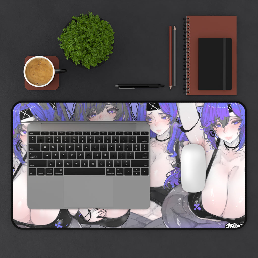 3360 - 紫壁纸 / purple wallpaper v1 Desk Mat
