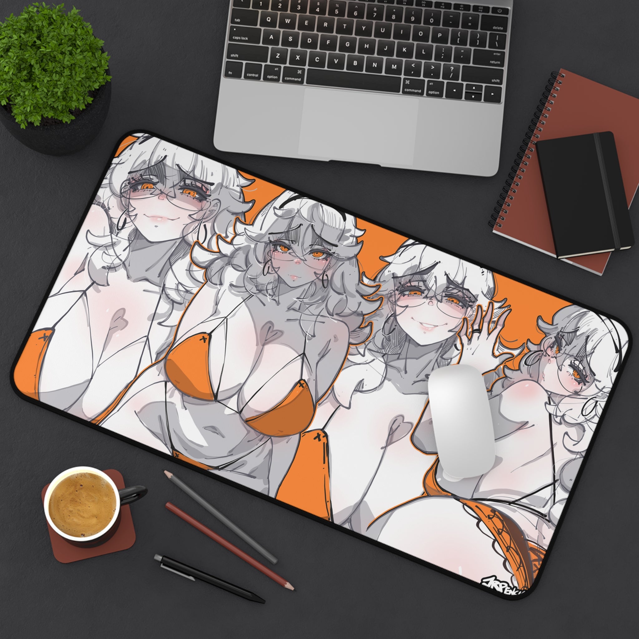 3258 - 橙壁纸 / orange wallpaper v2 Desk Mat