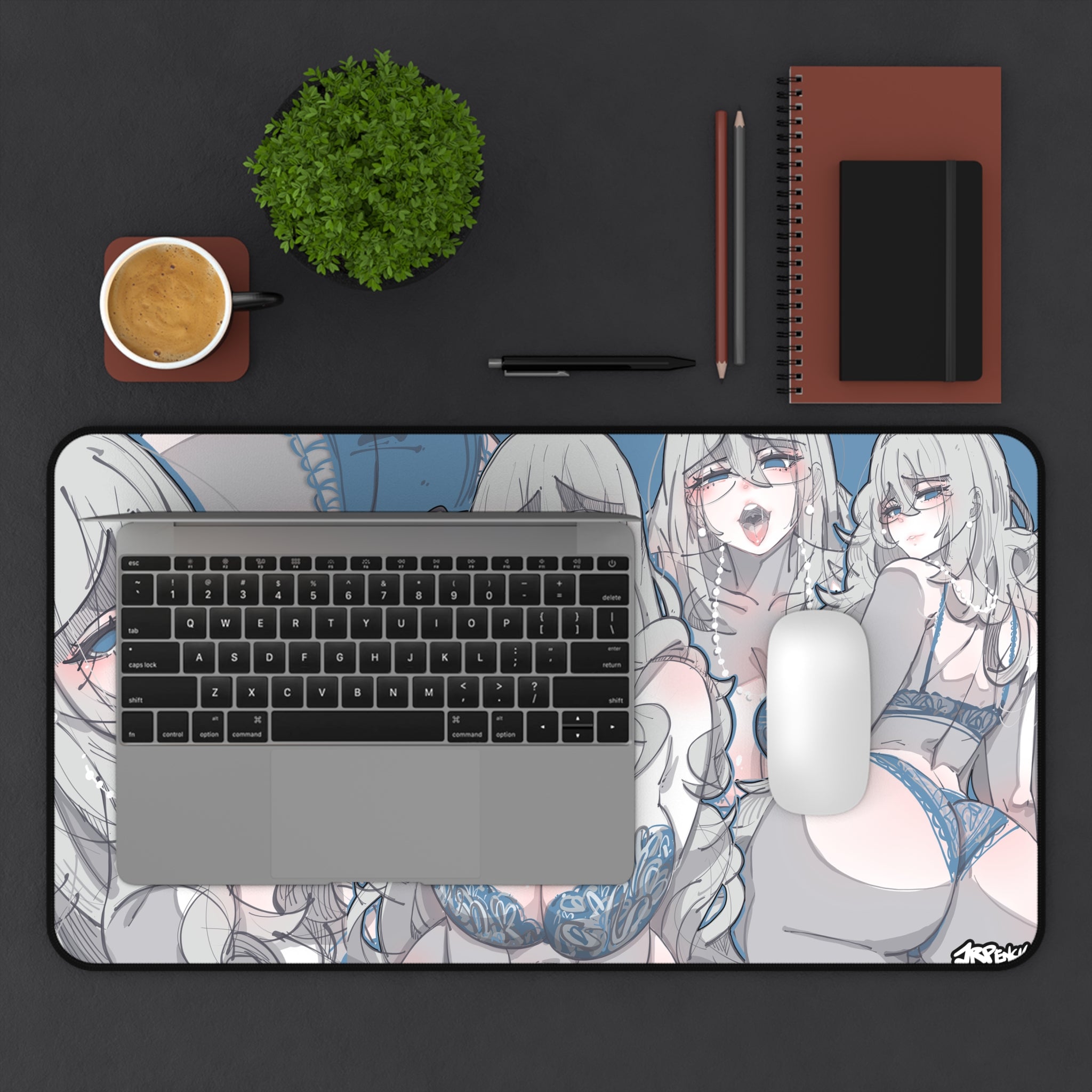 3180 - 蓝壁纸 / blue wallpaper v2 Desk Mat