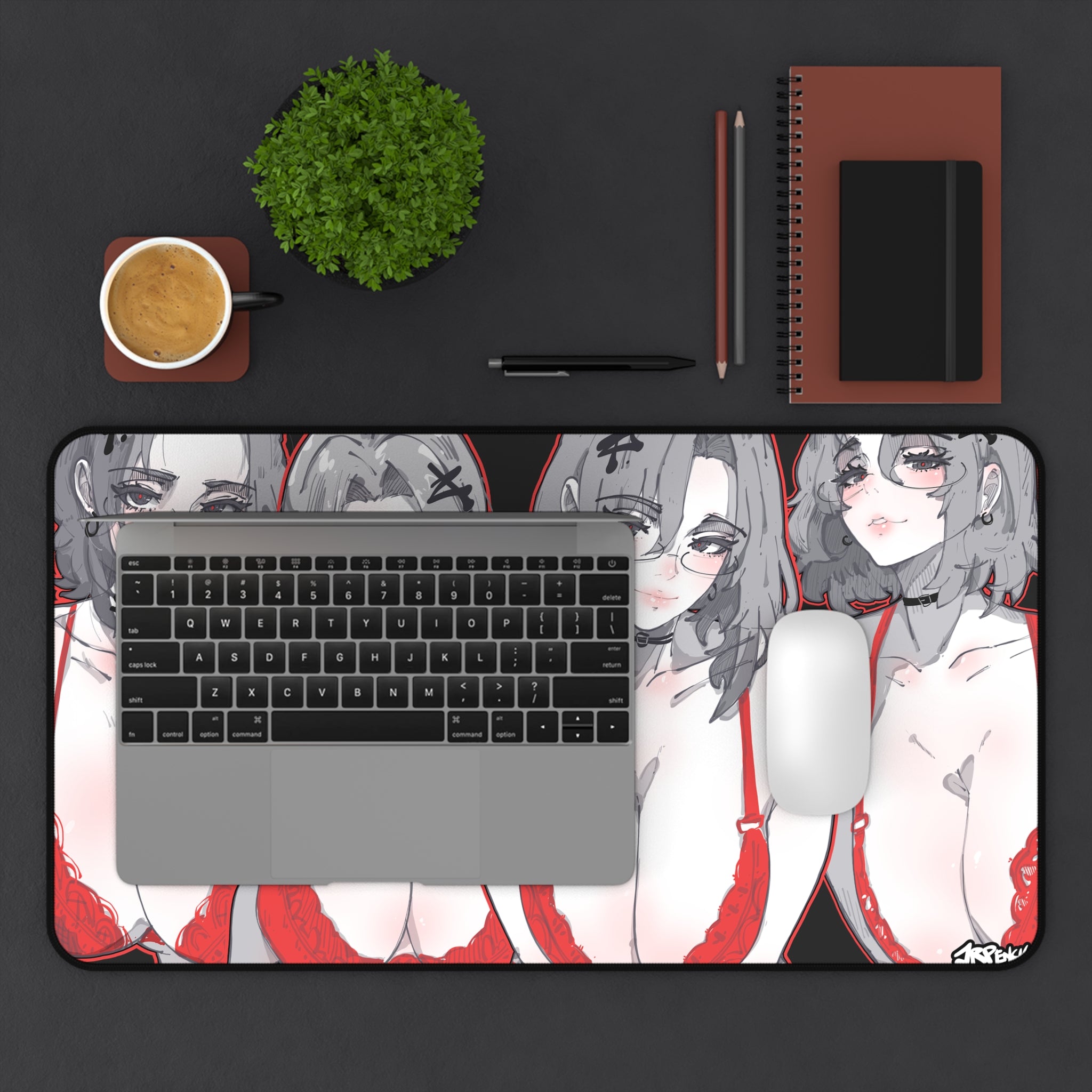 3257 - 红壁纸 / red wallpaper v2 Desk Mat