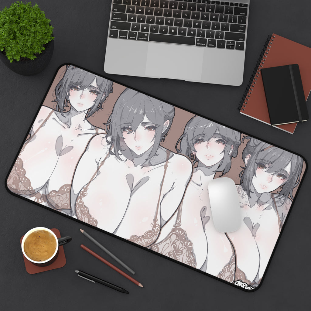 3298 - 褐壁纸 / brown wallpaper v2 Desk Mat