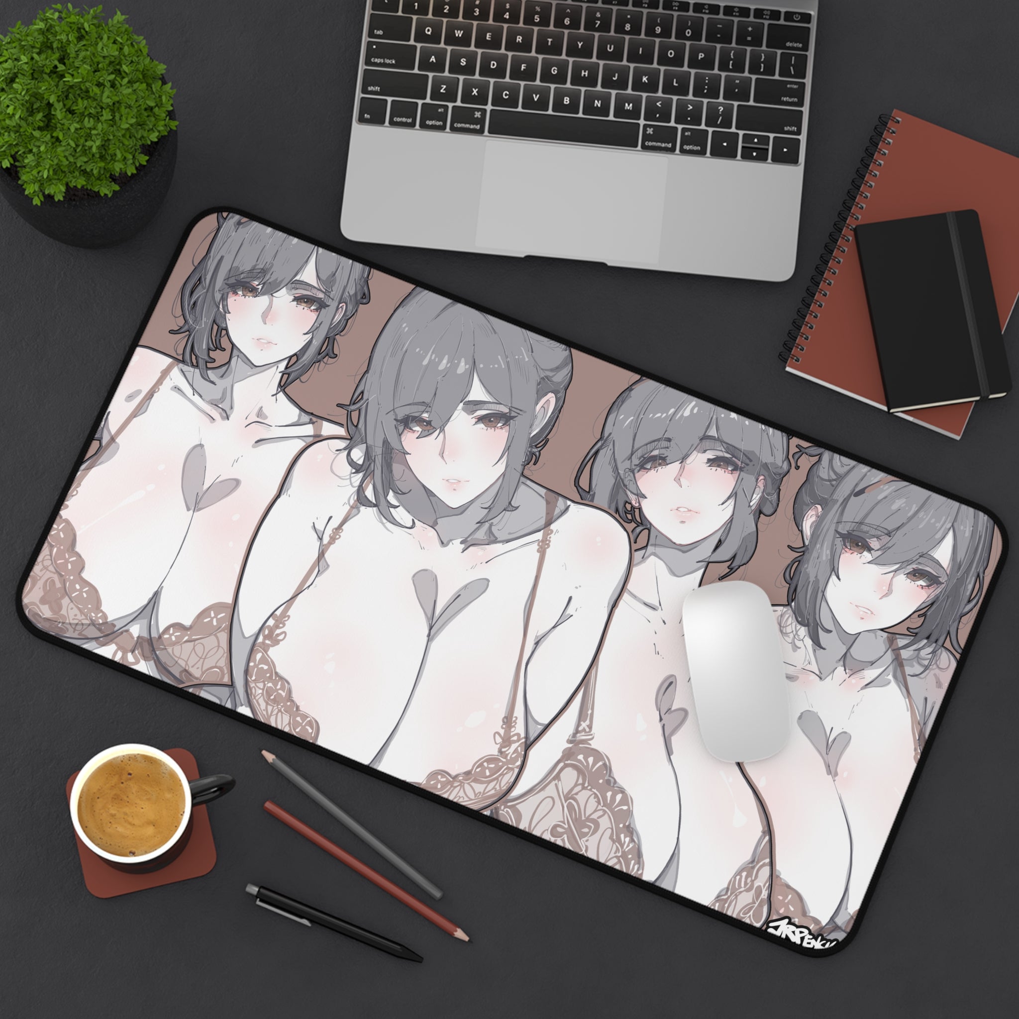 3298 - 褐壁纸 / brown wallpaper v2 Desk Mat