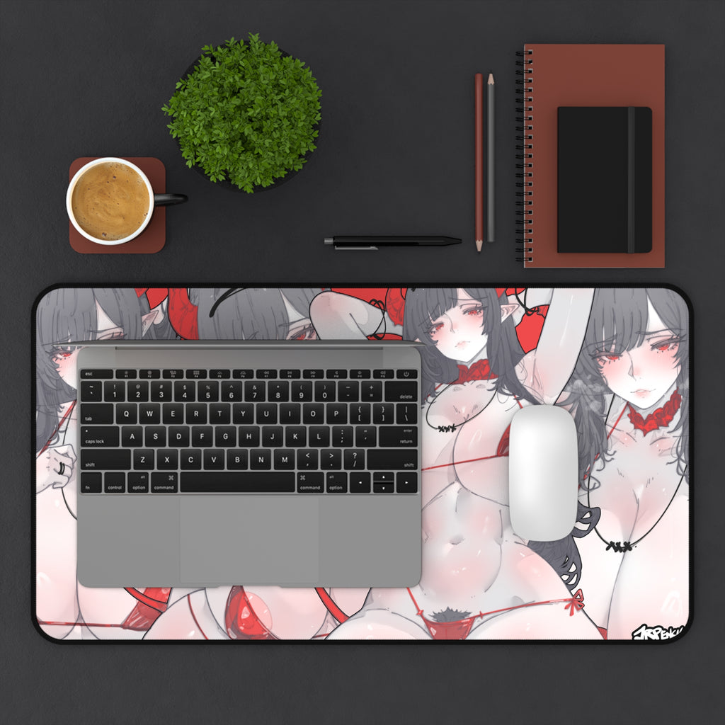 3390 - 红壁纸 / Red wallpaper v2 Desk Mat