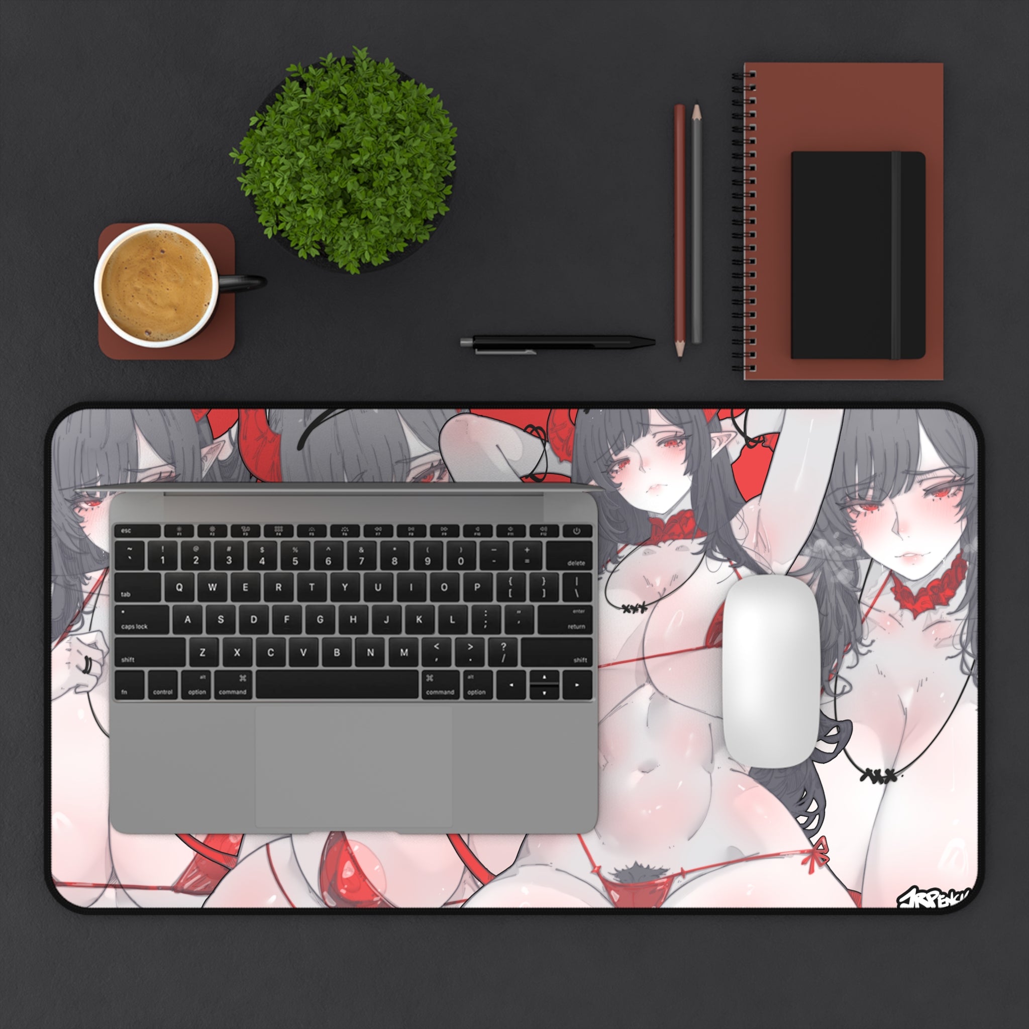 3390 - 红壁纸 / Red wallpaper v2 Desk Mat