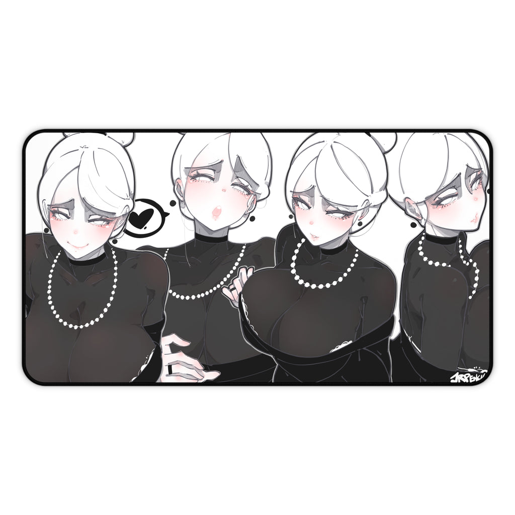 3140 - 白壁纸 / white wallpaper v1 Desk Mat