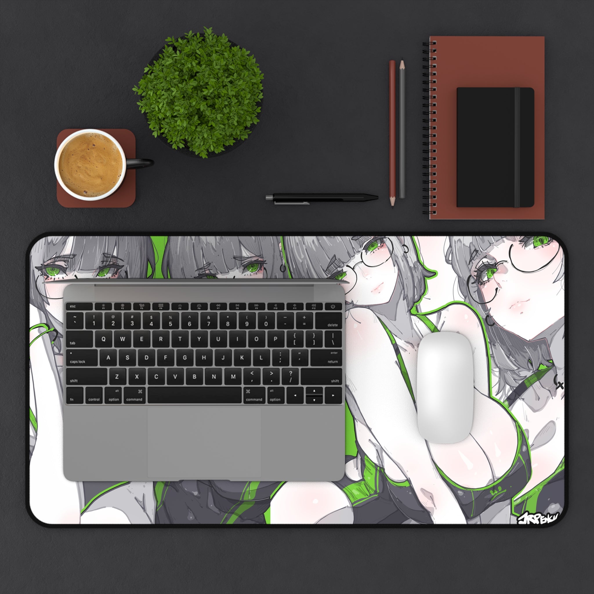 3283 - 绿壁纸 / green wallpaper v1 Desk Mat