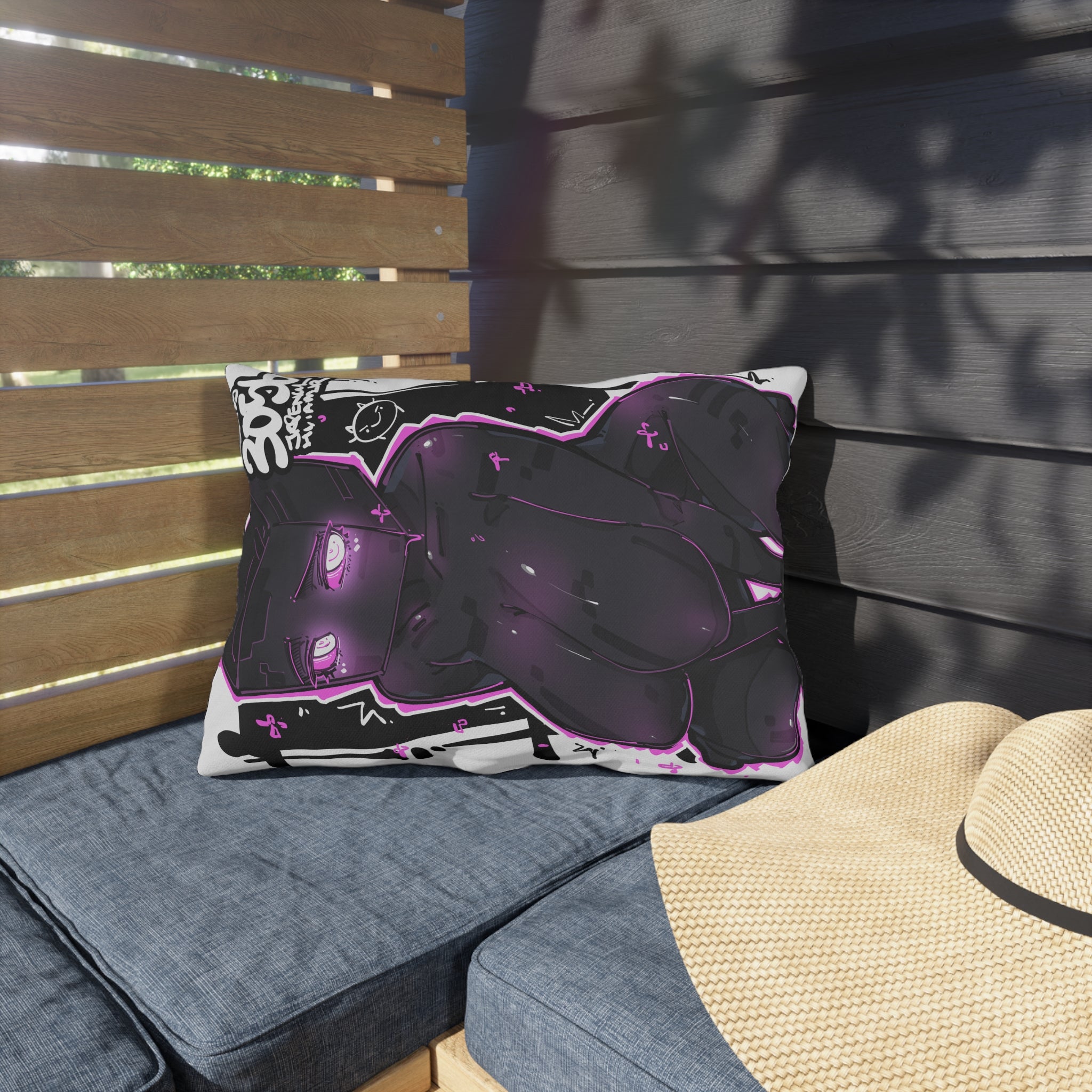 3056- 黑抱枕 / Black Pillows