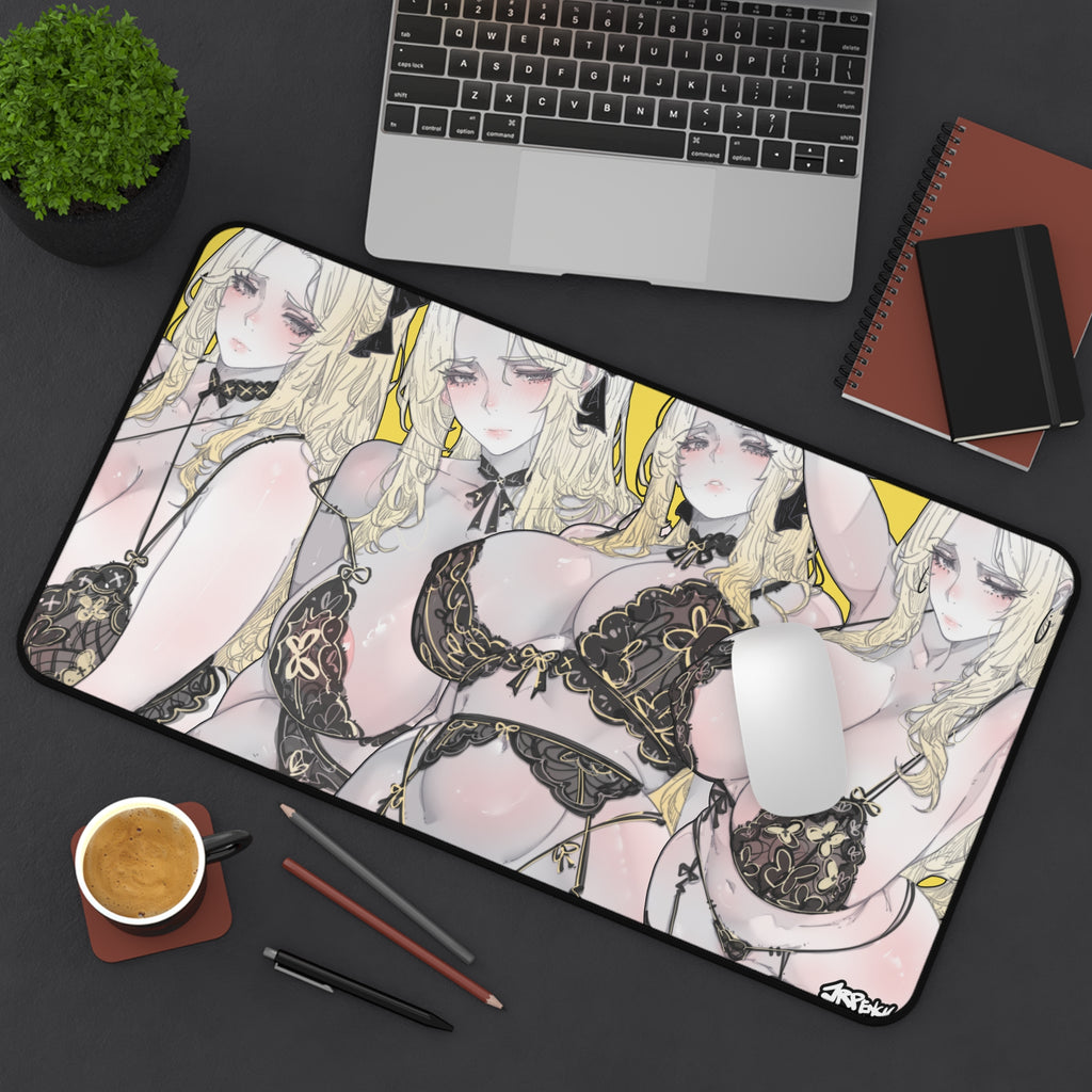 3415 - 黄壁纸 / Yellow Wallpaper v2 Desk Mat