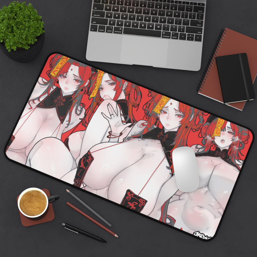 3370 - 红壁纸 / red wallpaper v2 Desk Mat