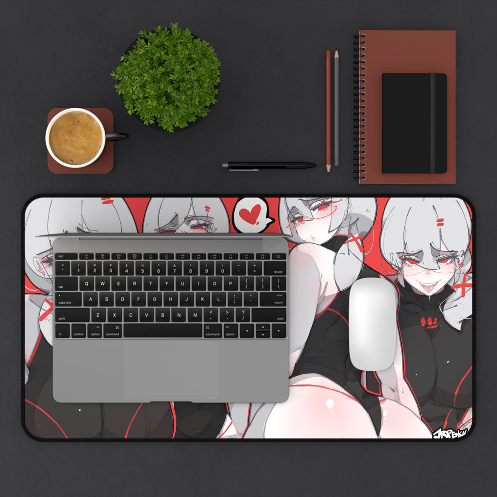 3154 - 红壁纸 / red wallpaper v1 Desk Mat