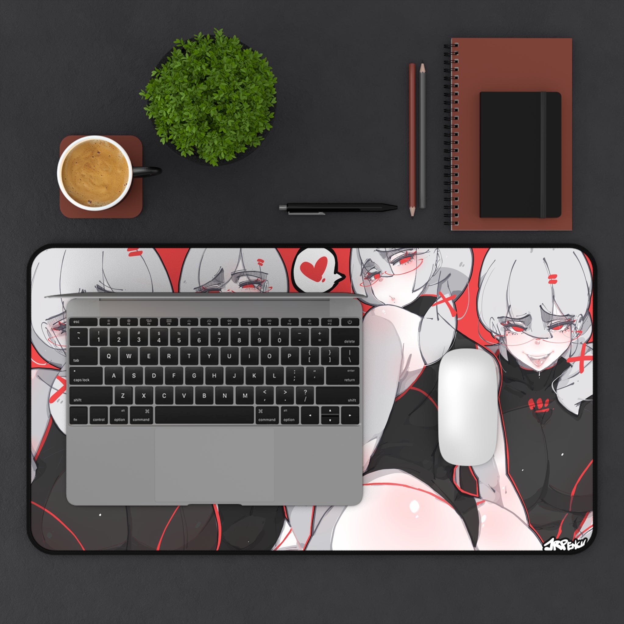 3154 - 红壁纸 / red wallpaper v1 Desk Mat