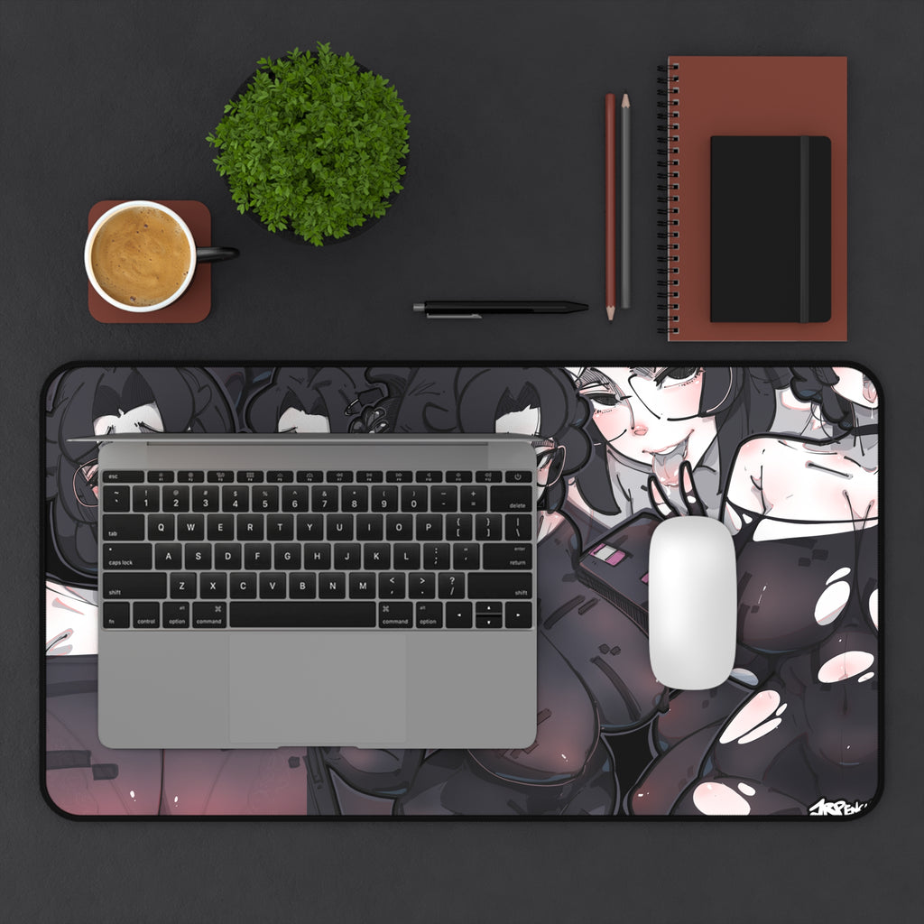 3069 - 黑壁纸 / black wallpaper v1 Desk Mat