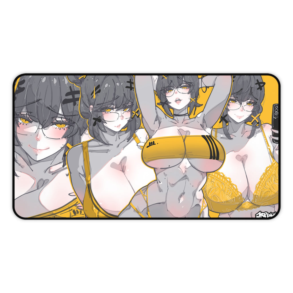 3215 - 黄壁纸 / yellow wallpaper v2 Desk Mat