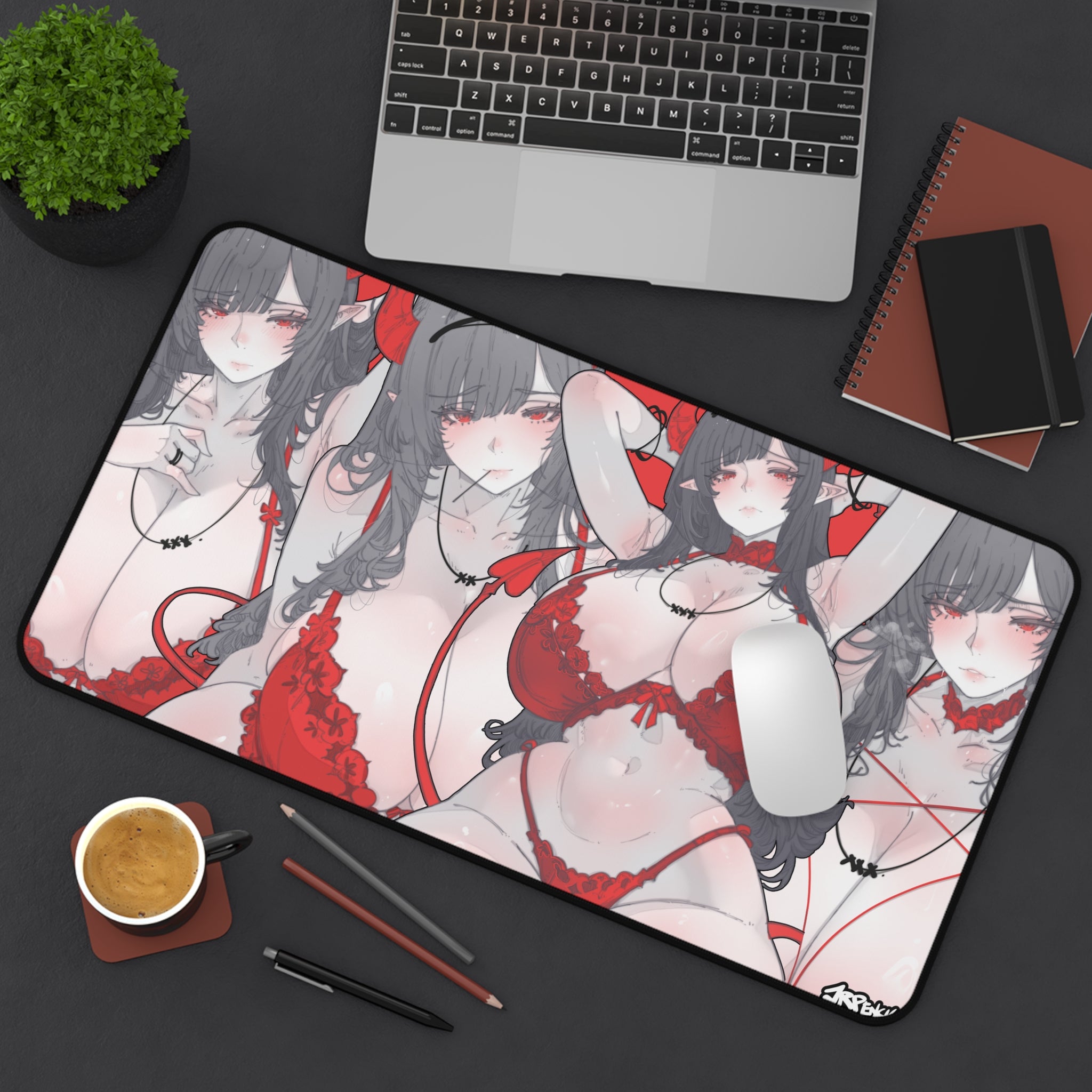 3390 - 红壁纸 / Red wallpaper v1 Desk Mat