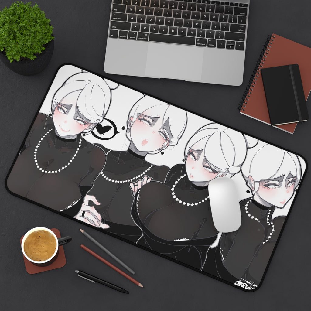 3140 - 白壁纸 / white wallpaper v1 Desk Mat