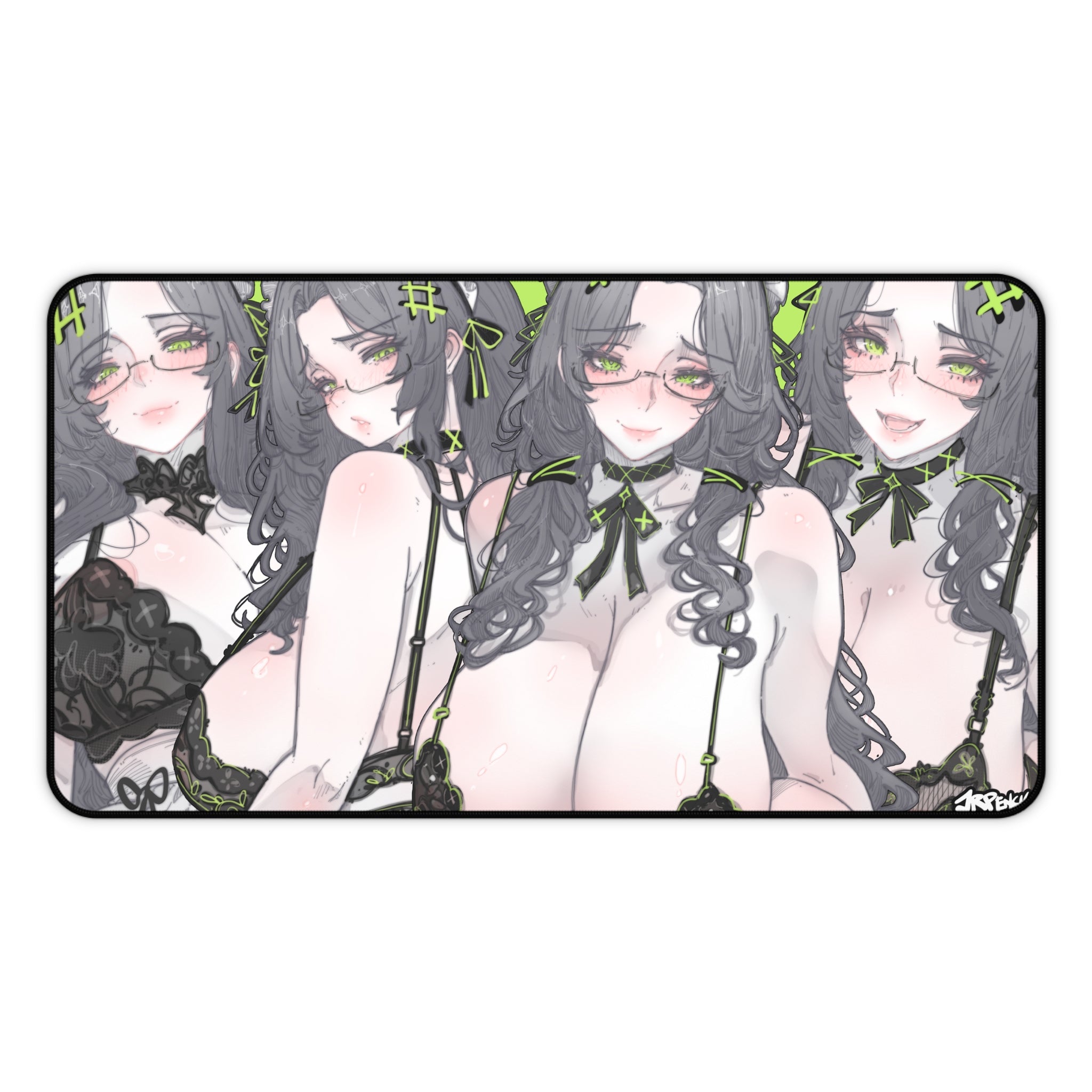 3355 - 绿壁纸 / green wallpaper v2 Desk Mat