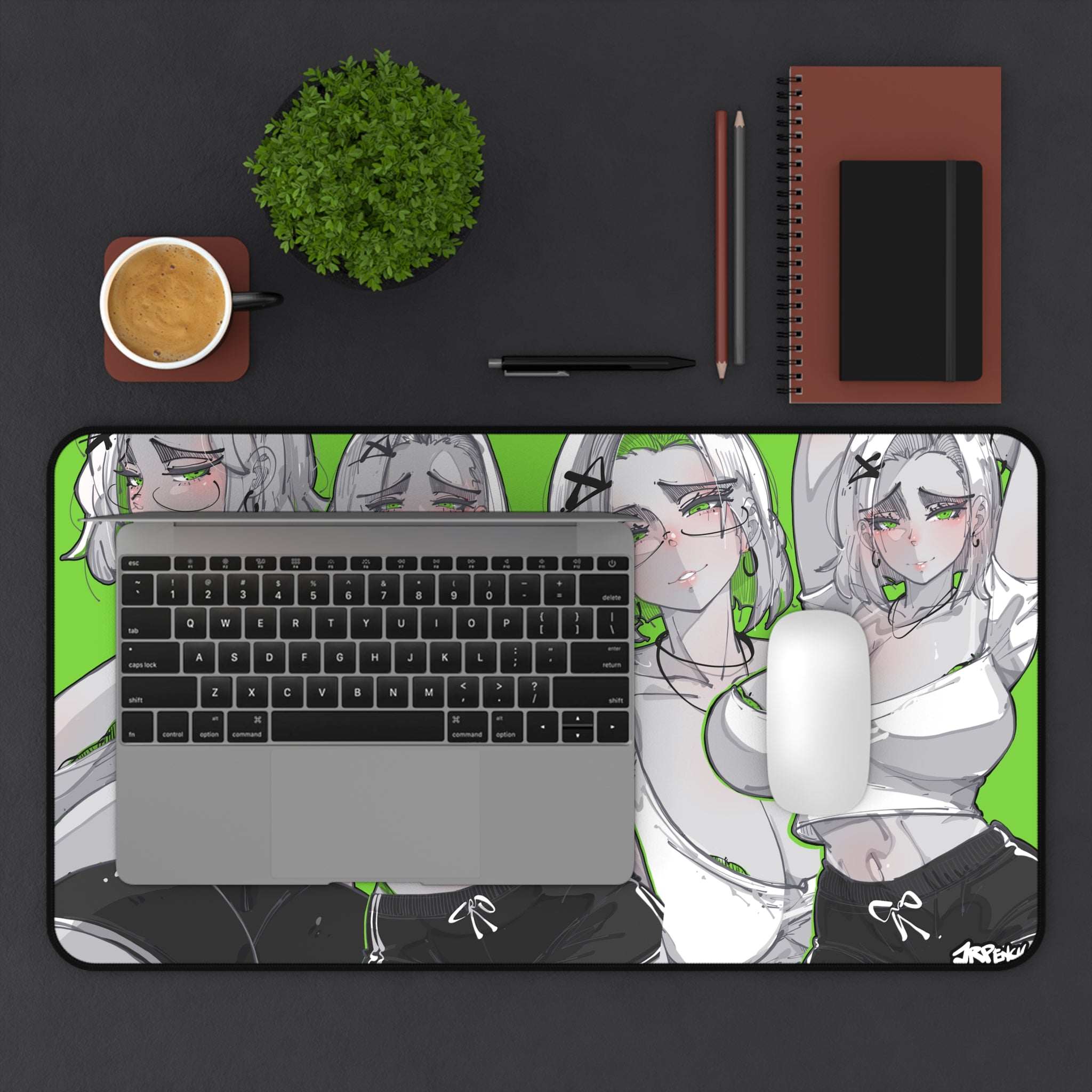 3246 - 绿壁纸 / green wallpaper v1 Desk Mat