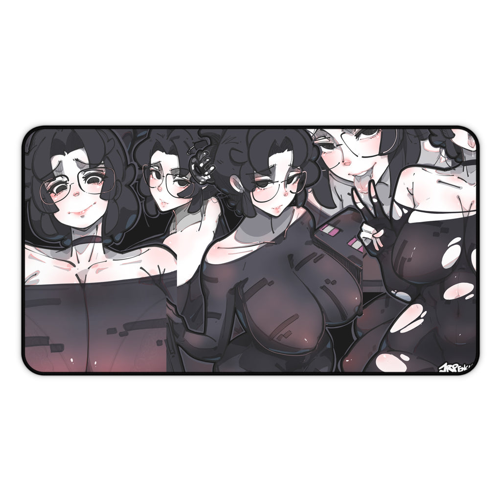 3069 - 黑壁纸 / black wallpaper v1 Desk Mat