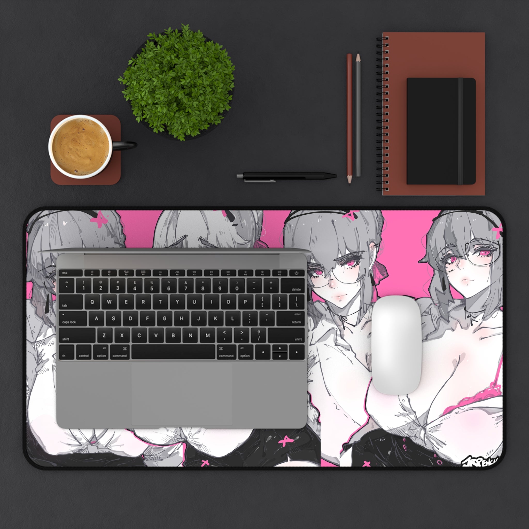 3264 - 粉壁纸 / pink wallpaper v1 Desk Mat